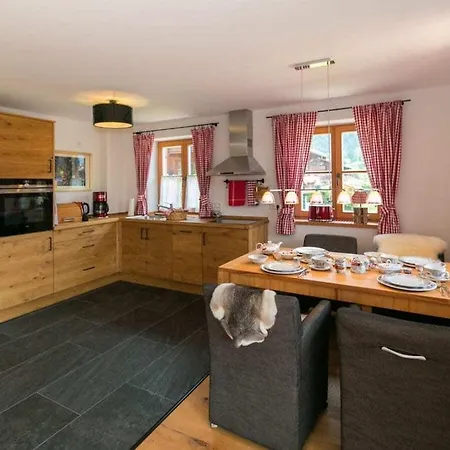 Alpenchalet Steinbock Reit im Winkl